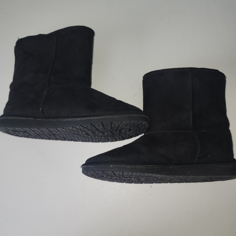 Dawgs Black Ankle Booties